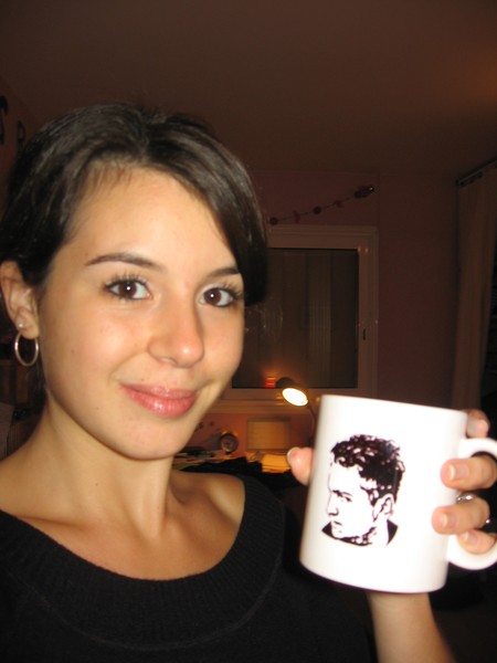Pikima et sa tasse